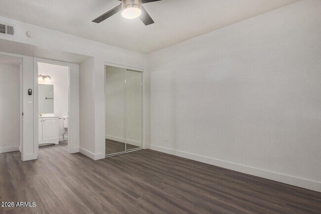 Building Photo - 18202 N Cave Creek Rd