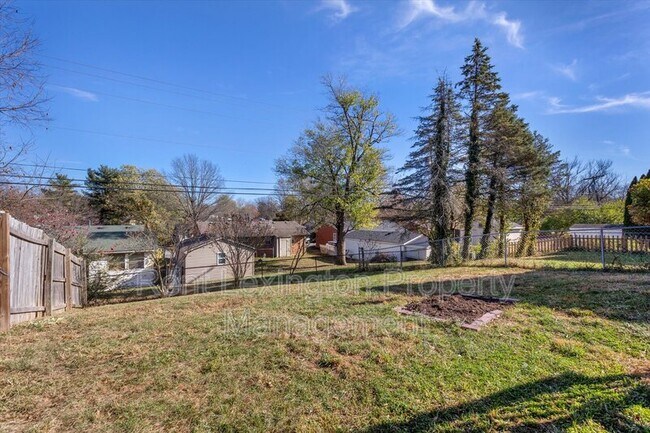 Building Photo - 4360 Cobblestone Knoll Dr