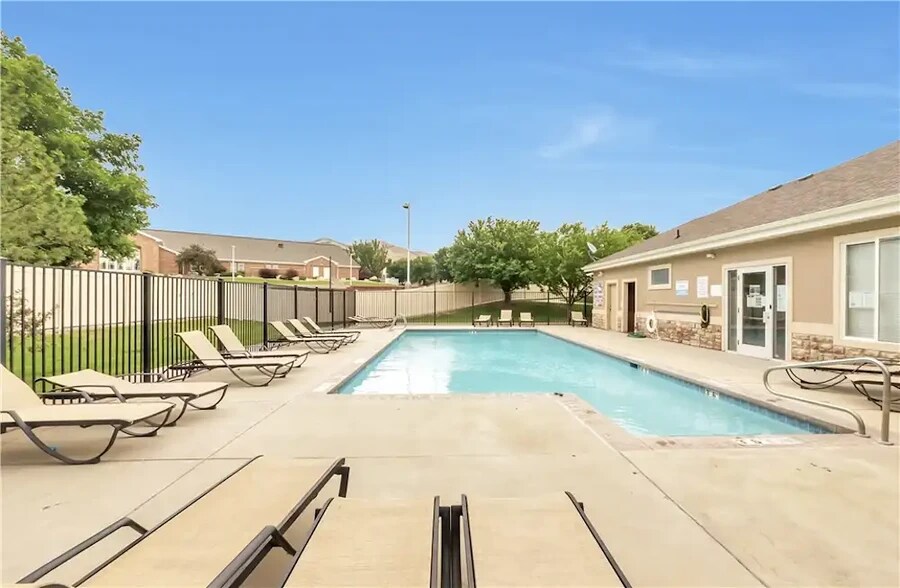 Building Photo - 1611 W 3180 N