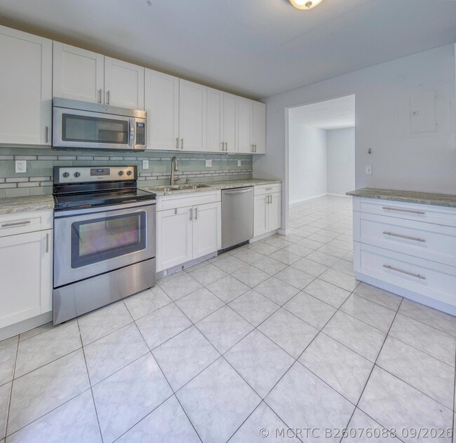 Building Photo - 216 Ocean Breeze
