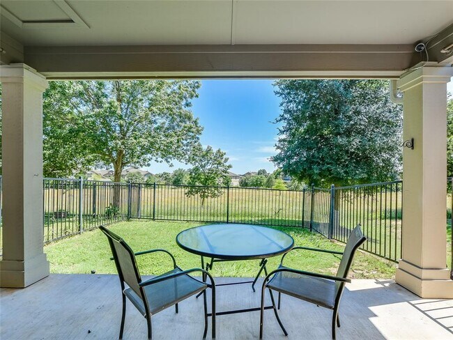 Building Photo - 9201 Brodie Ln
