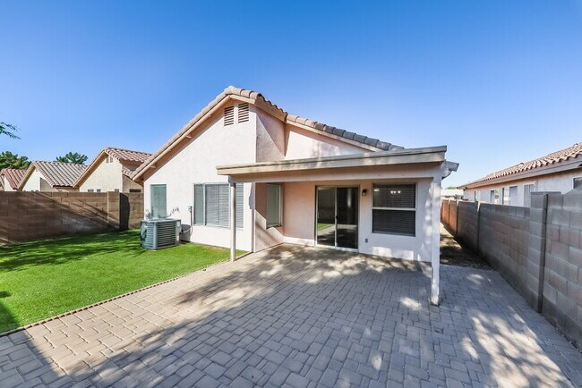 Building Photo - 17429 N 20th St