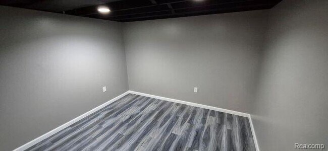 Building Photo - 6253 Cramlane Dr