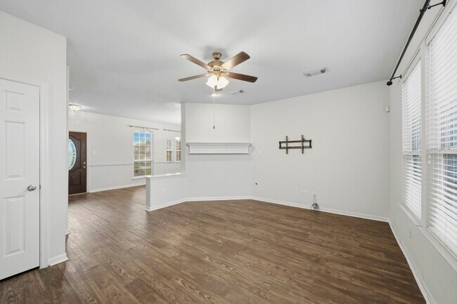 Building Photo - 3039 Orange St