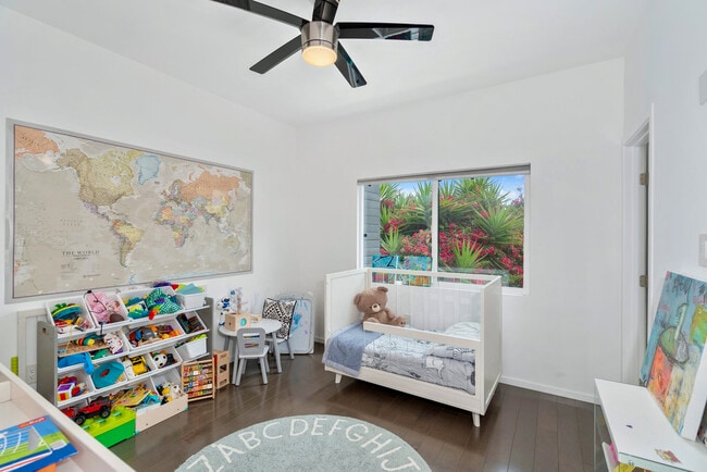 Building Photo - 3218 Ibis St