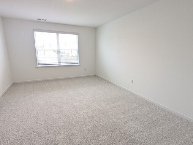 Building Photo - 1809 Pheasant Trce Cir