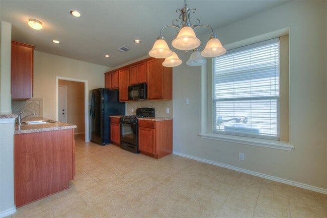 Building Photo - 8717 Blackvireo Dr