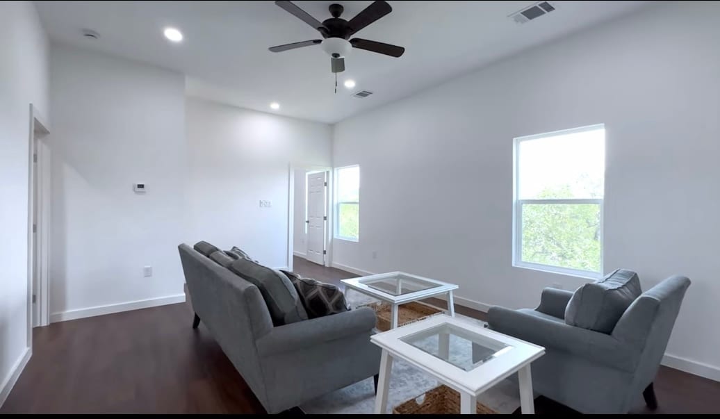 Building Photo - 27 Pueblo Trl