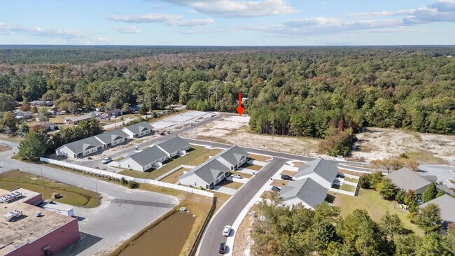 Building Photo - 810 Discovery Cove