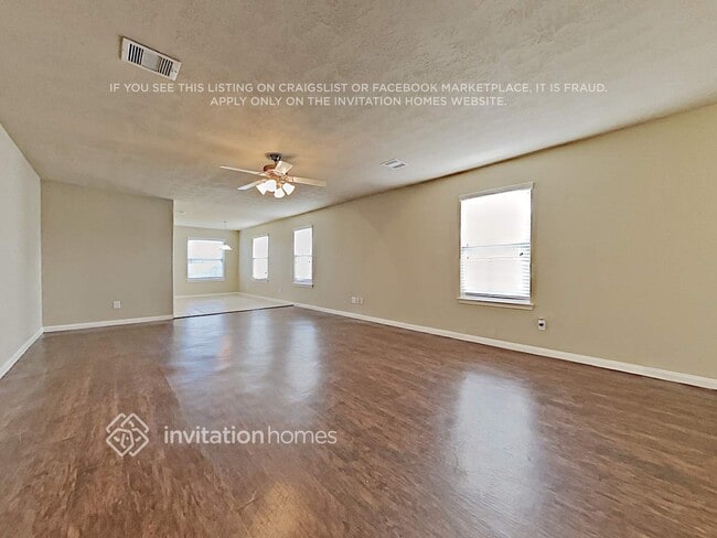 Building Photo - 19239 Canaras Ct