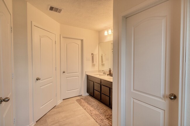 Building Photo - 3539 Sage Grn Trl