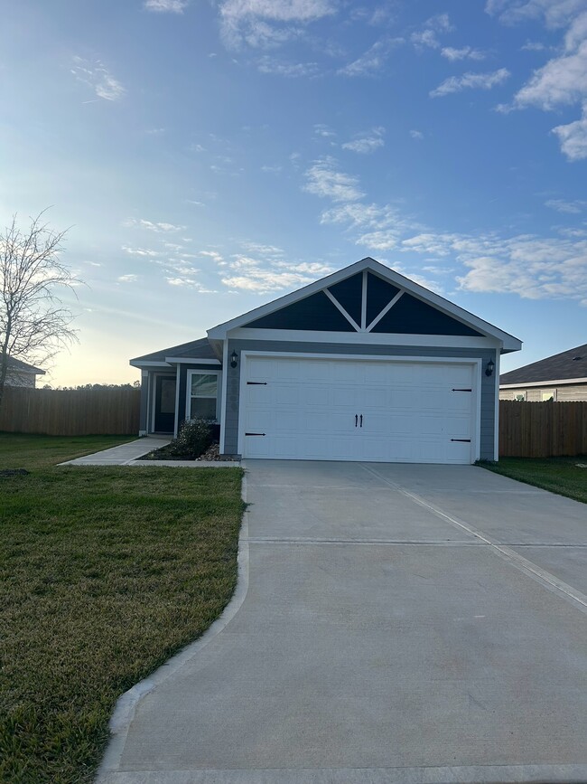 Front View of the Home - 16374 Sweet Grove Dr