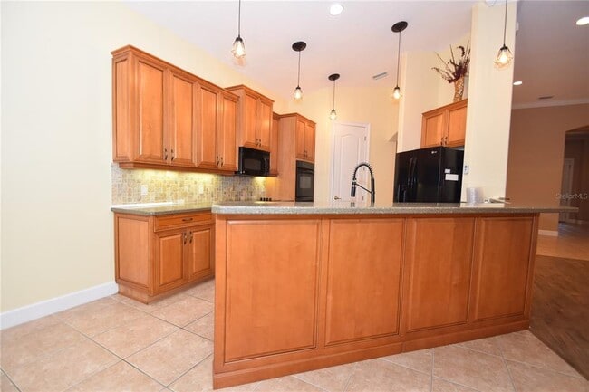 Building Photo - 43 Jasmine Dr