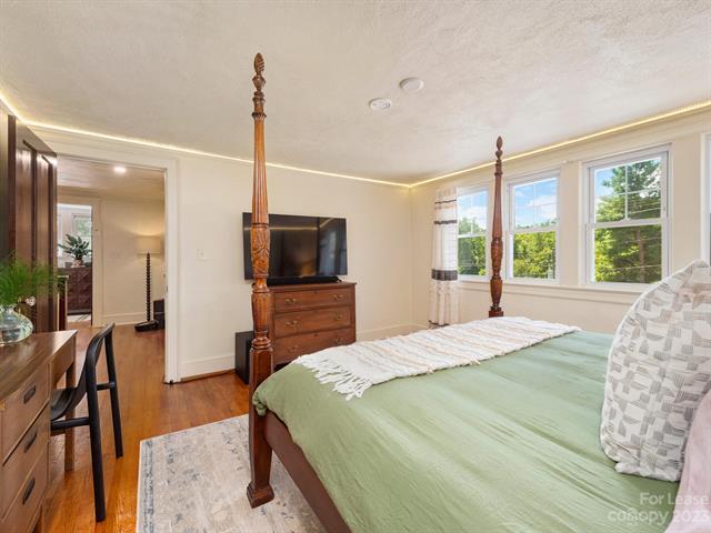 Building Photo - 181 Blake Dr