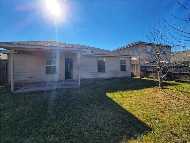 Building Photo - 120 Inca Dove Ln