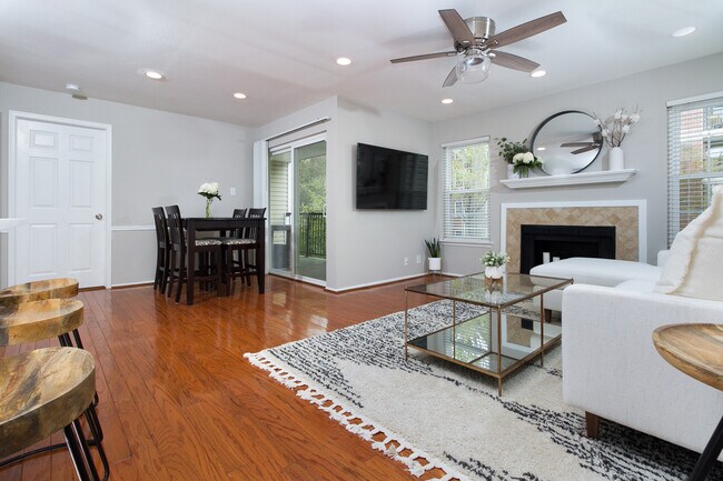 Building Photo - 3312 Wyndham Cir