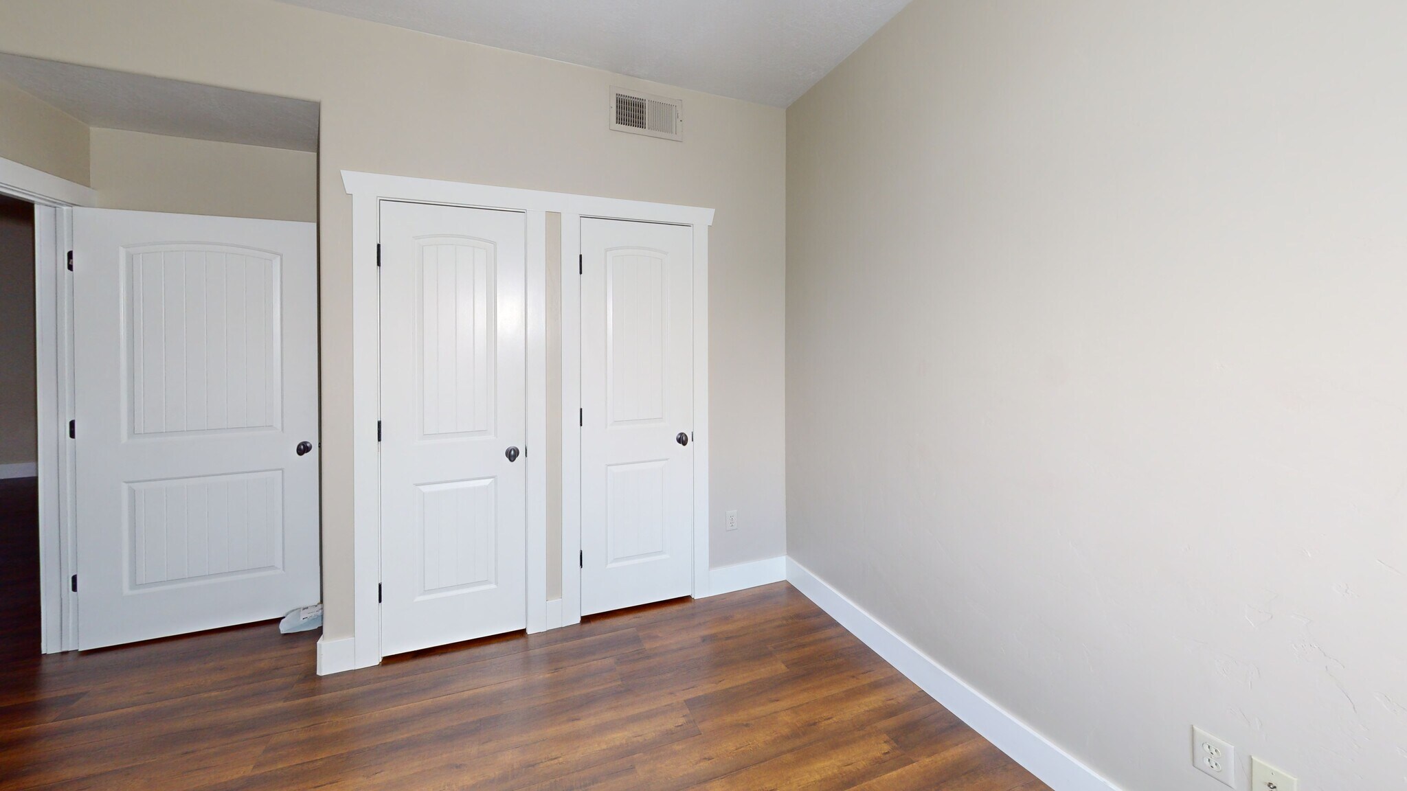 Master Bedroom - 67 E 200 N