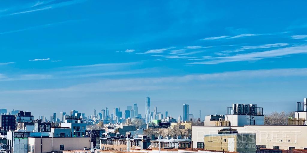 Building Photo - Stunning Renovated 2BR in Bushwick with Stylish Finishes & Spacious Layout