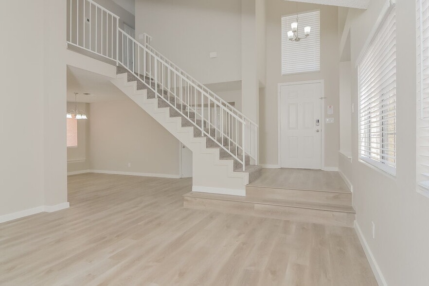 Building Photo - 2505 Kilmaron Cir