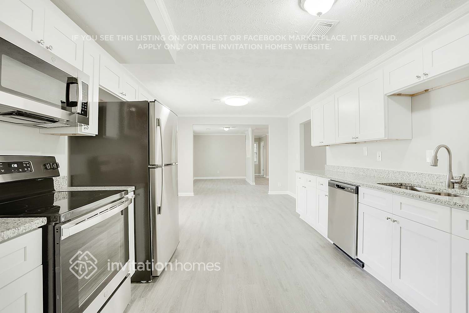 Building Photo - 6823 Springwood Dr