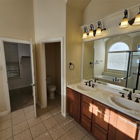 Building Photo - 922 Meadow Flower Ln