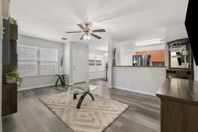 Building Photo - 10718 Edgewest Terrace