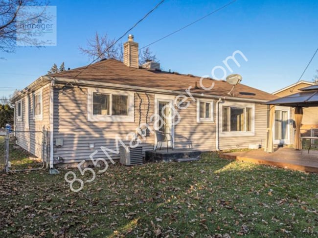 Building Photo - Exceptional Rental Opportunity: Explore Co...