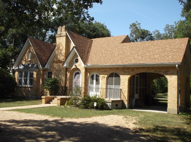 Primary Photo - 7195 LA-93