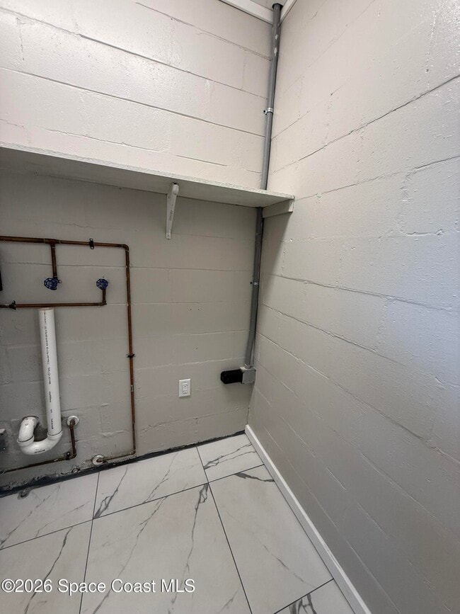 Building Photo - 9 Lemoine Ave