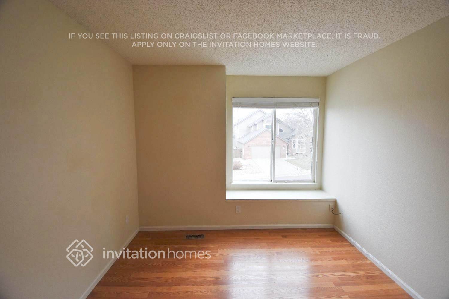 Building Photo - 1572 Beacon Hill Dr