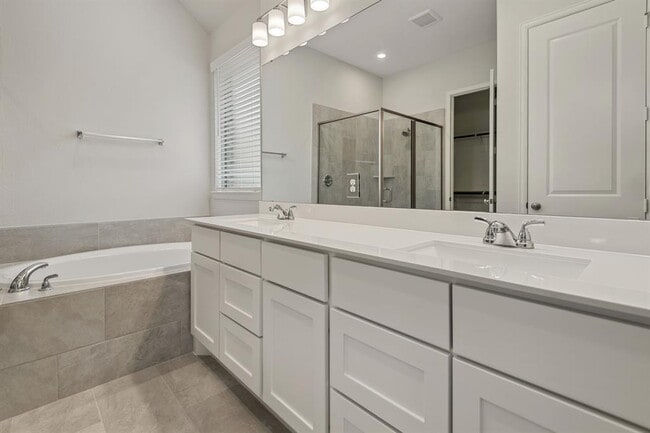Building Photo - 14866 Whistling Duck Ln
