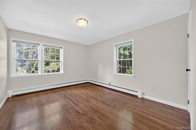 Building Photo - 1416 Ridge Rd