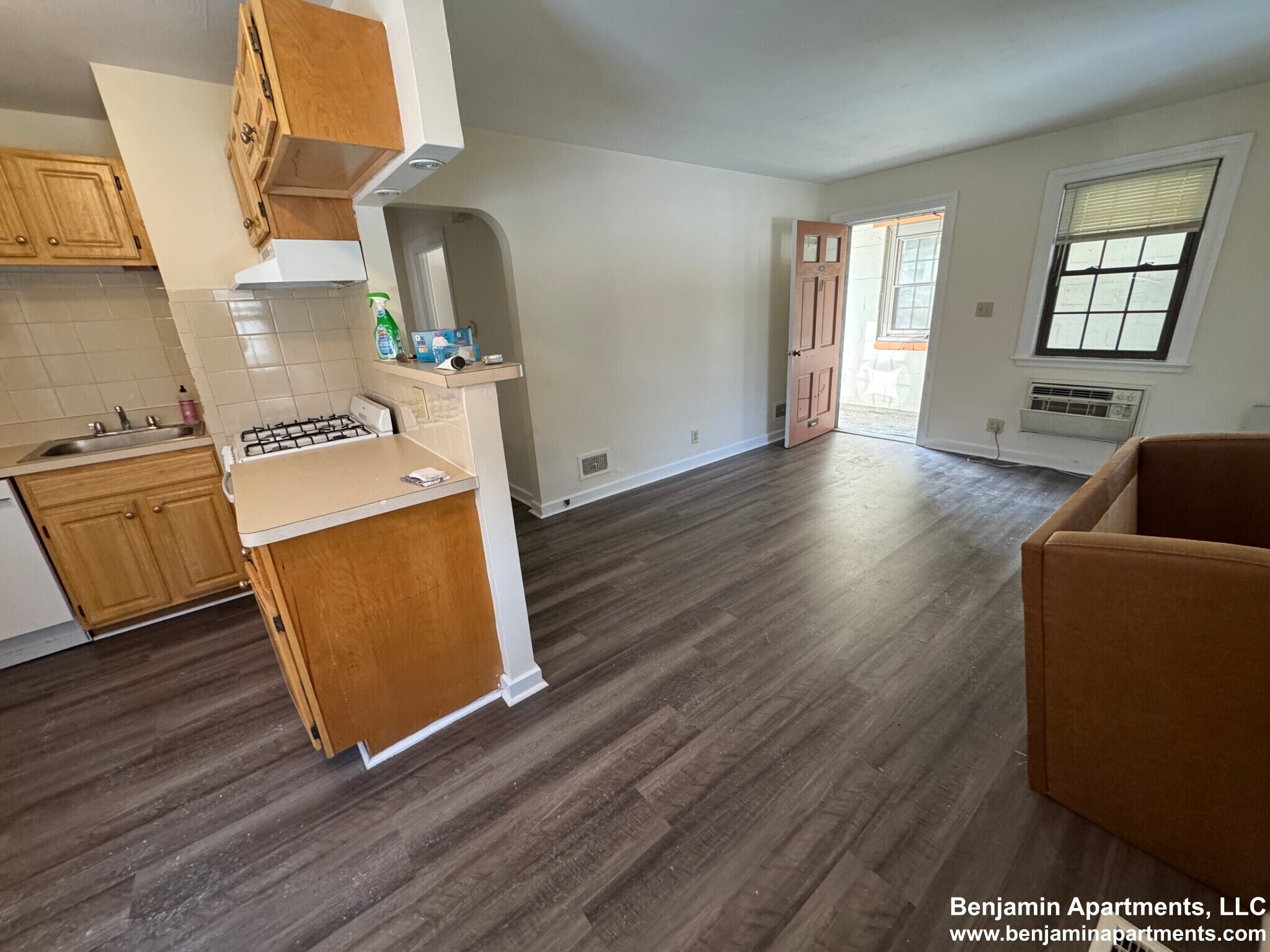 Building Photo - 9 Dudley St