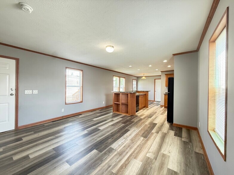 Building Photo - 2018 Mockingbird Pl NW