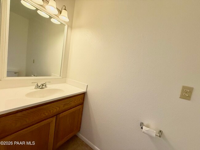 Building Photo - 339 Rim Rock Cir