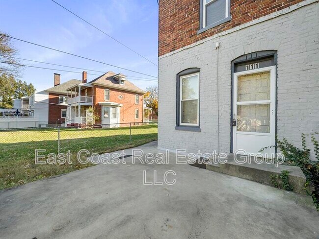 Building Photo - 111 West Side Ave