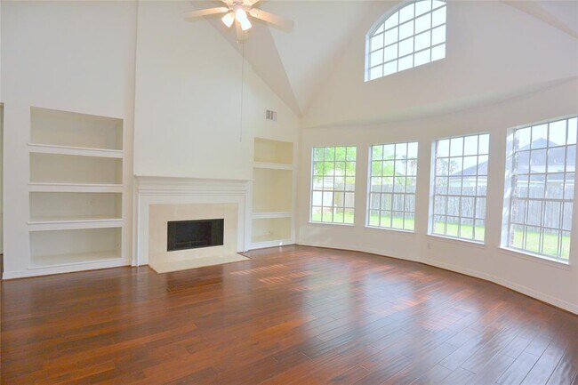 Building Photo - 5902 Indian Hills Ln