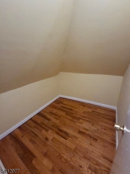 Building Photo - 5 Bay Ave