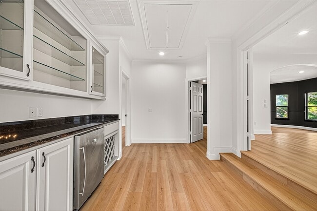 Building Photo - 23003 Two Harbors Glen St