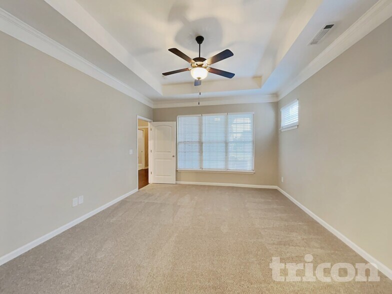 Building Photo - 1080 Paddock Park Cir