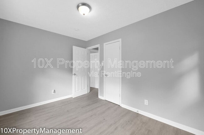 Building Photo - 1660 Shady Lane Rd