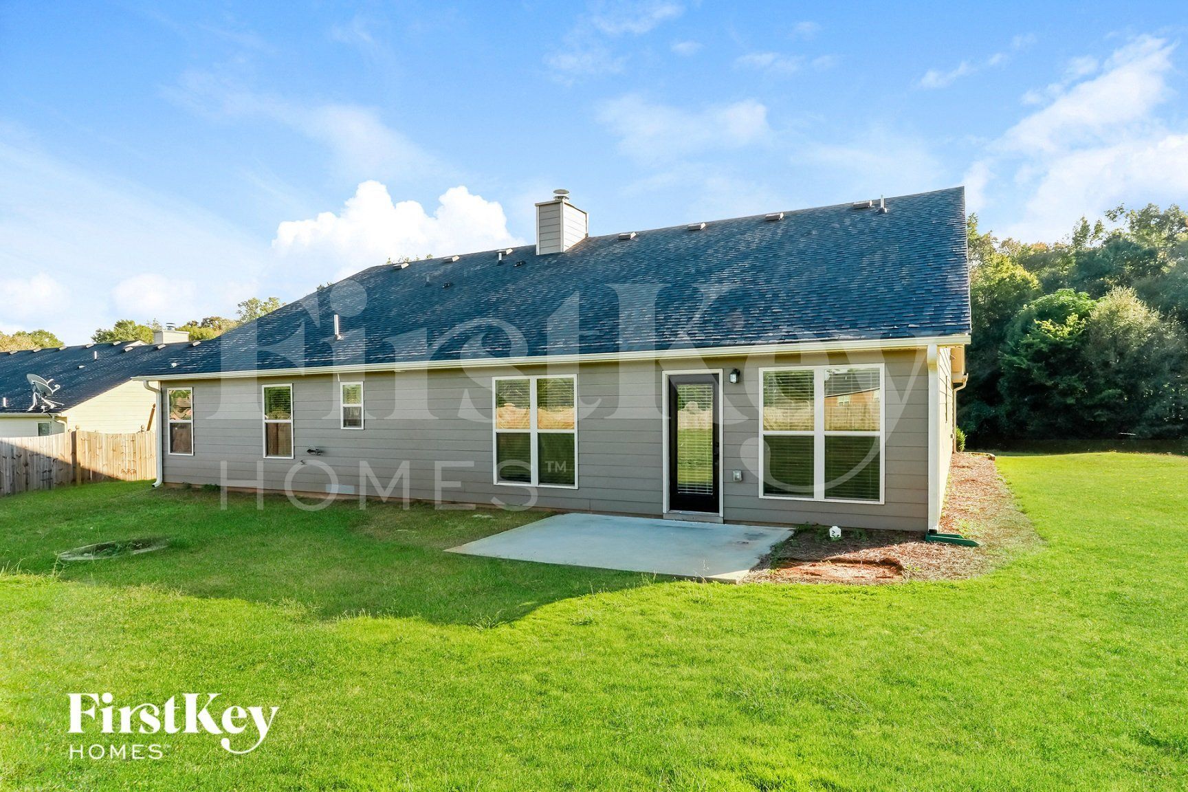 Building Photo - 1028 Lake Vista Dr