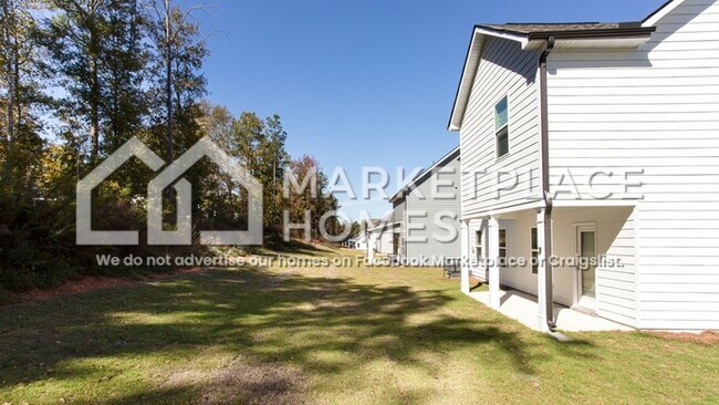 Building Photo - 246 W L Miller Dr