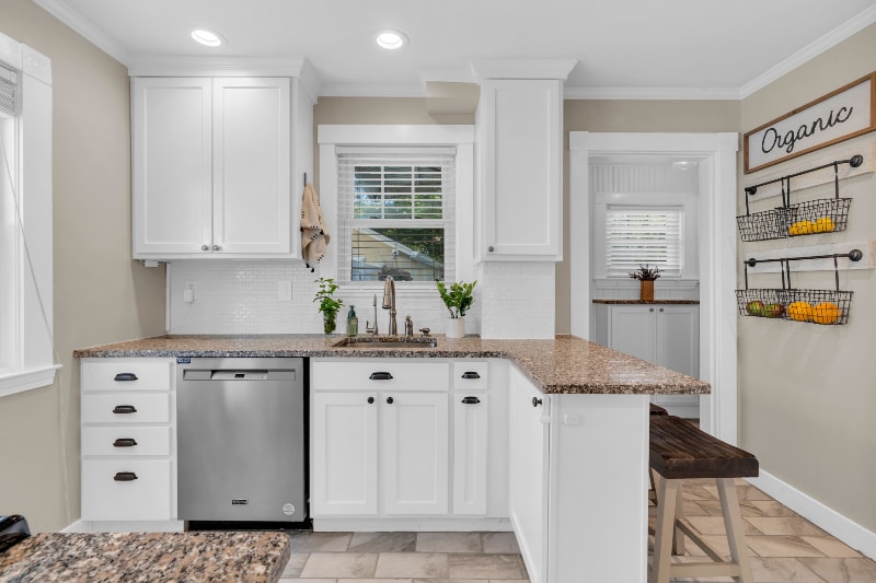 Building Photo - 70 Washington Ave