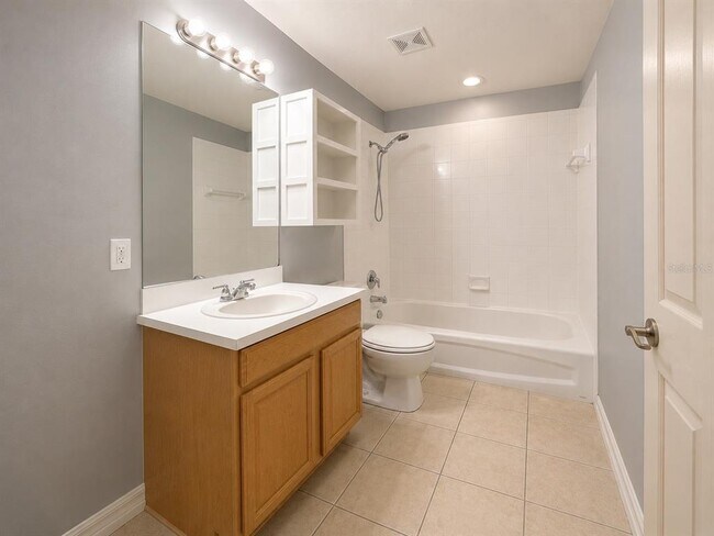 Building Photo - 215 Cape Harbour Loop
