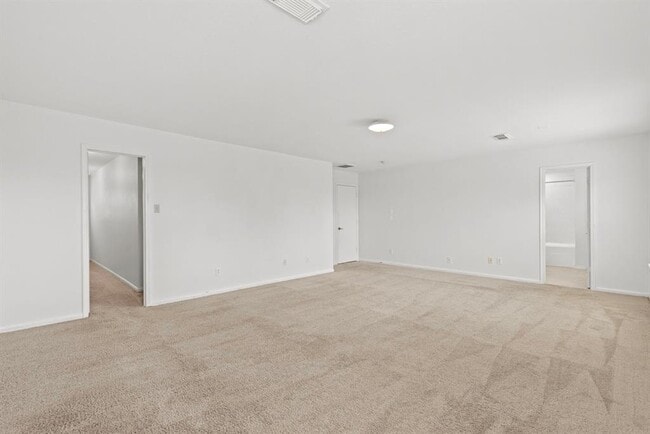 Building Photo - 3031 Lexington Lake Dr