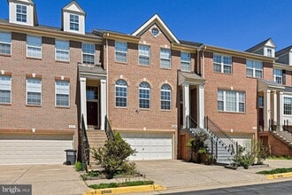 Building Photo - 2658 Logan Wood Dr