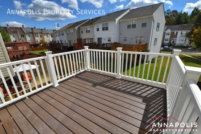 Building Photo - 109 Pinecove Ct
