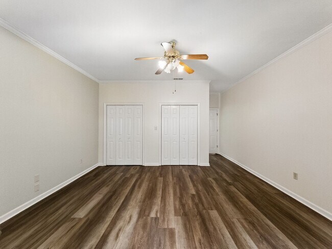 Building Photo - 153 Ponderosa Dr