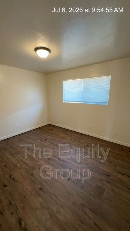 Building Photo - 620 N Blackstone St